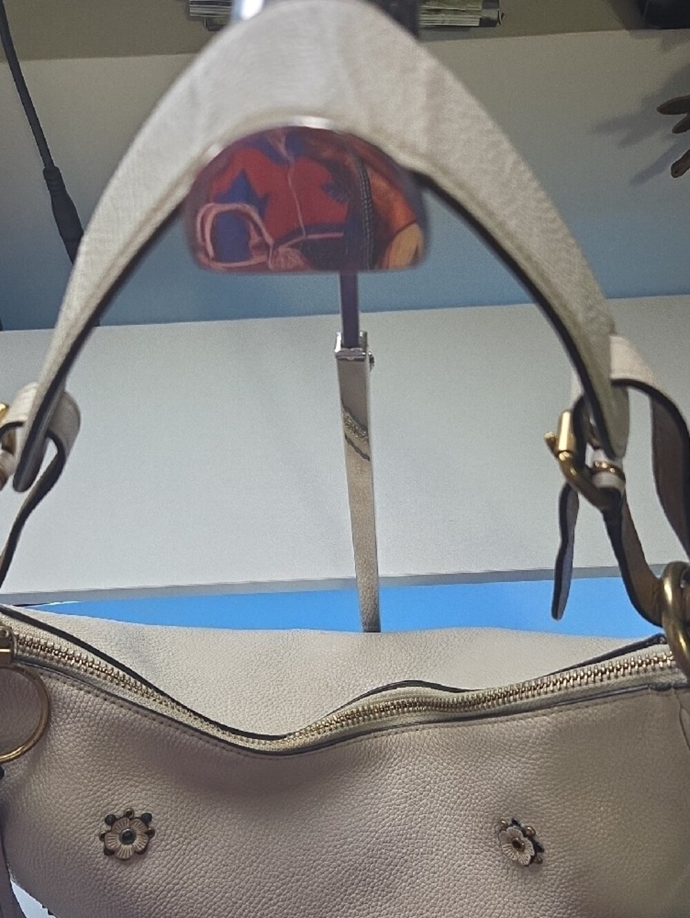 Coach Western Rivets/tea Rose Nomad Hobo Cream Leather - Picture 4 of 12